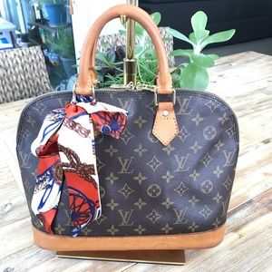 Louis Vuitton Alma